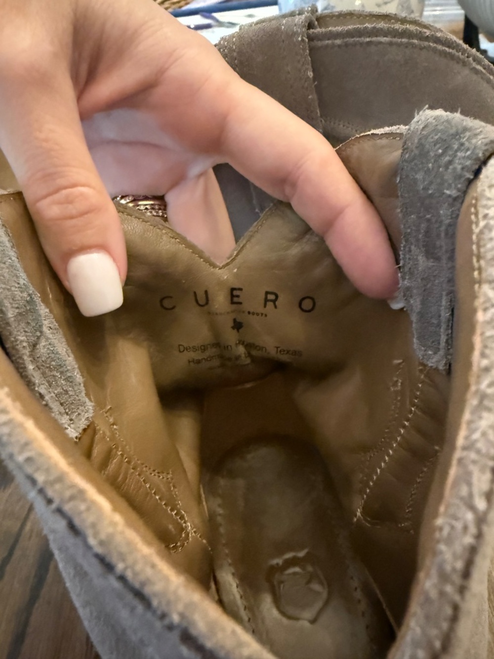 Cuero Jessie ankle boots. Size 8.5. Dove grey. Like new condition. Original box - Picture 3 of 6